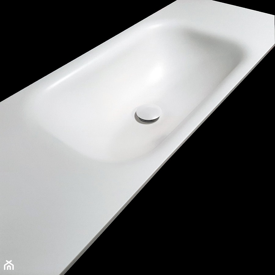 Blat łazienkowy z wygiętą umywalką - zdjęcie od blaty.eu - sklep internetowy