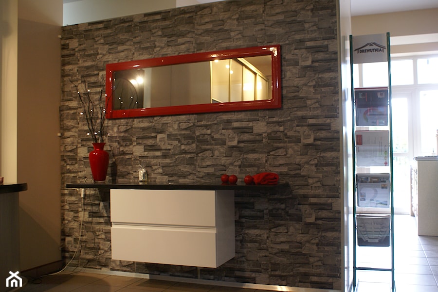 Łazienka na wymiar, producent mebli - Mała z lustrem z punktowym oświetleniem łazienka z oknem, styl nowoczesny - zdjęcie od DrewutniaLoft