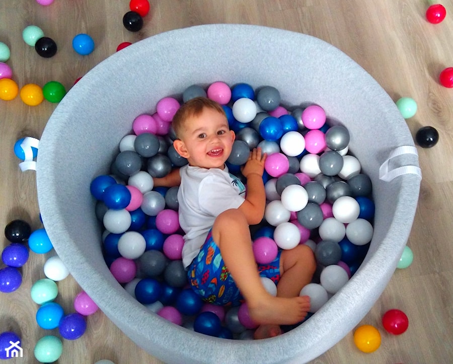 Suchy basen BabyBall z piłeczkami - zdjęcie od BabyBall - suche baseny z piłeczkami dla dzieci