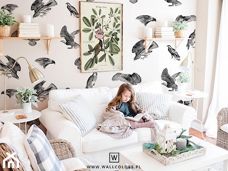 Aranżacje wnętrz - Salon: Tapeta Medicine - Ptaki na białym tle pattern - wallcolors. Przeglądaj, dodawaj i zapisuj najlepsze zdjęcia, pomysły i inspiracje designerskie. W bazie mamy już prawie milion fotografii!