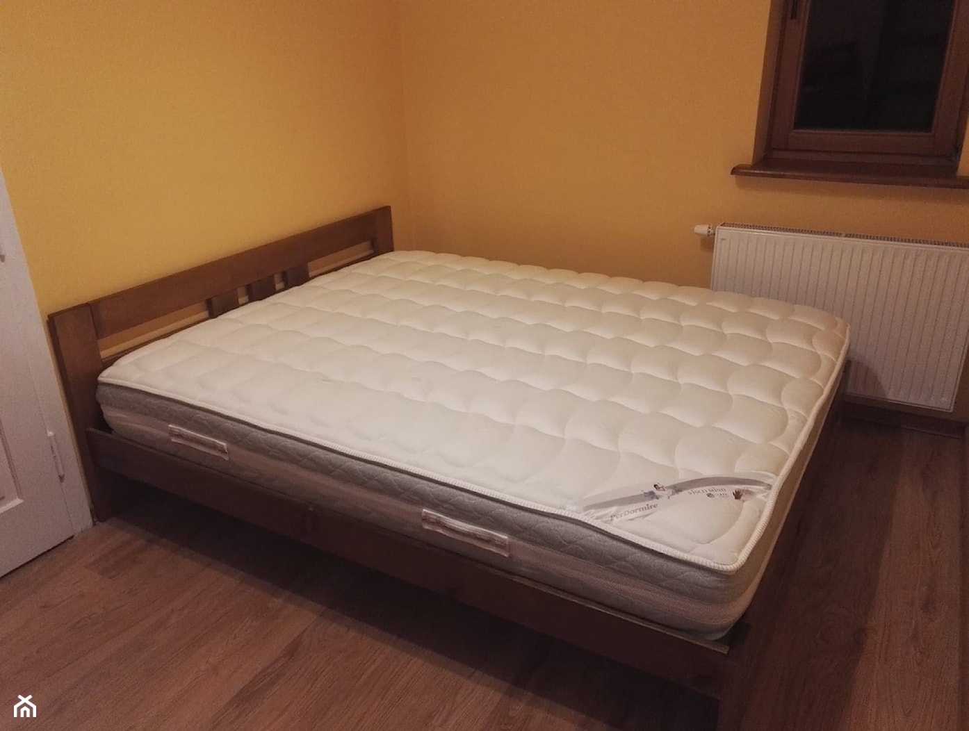 Łóżko Drewniane Drewmax LK + PerDormire Gran Paradiso - zdjęcie od Centrum Sypialni - materace i łóżka - Homebook