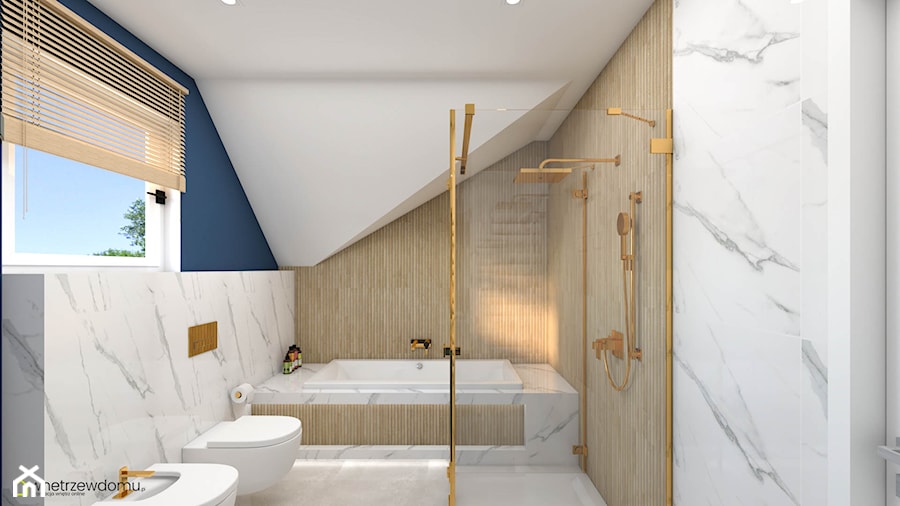 Jasna łazienka z granatową zabudową i złotymi dodatkami - Łazienka, styl nowoczesny - zdjęcie od wnetrzewdomu
