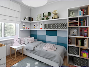 Miętowy pokój dla dziewczynki - Średni biały pokój dziecka dla dziecka dla nastolatka dla chłopca, styl skandynawski - zdjęcie od wnetrzewdomu