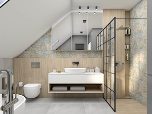 Łazienka z wanną wolnostojącą i prysznicem na poddaszu - zdjęcie od wnetrzewdomu