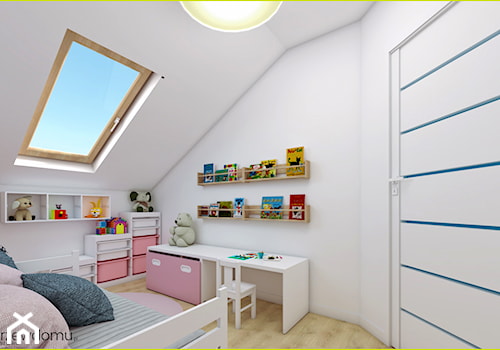 Pokój dla dziewczynki z tapetą w sówki - Mały biały pokój dziecka dla dziecka dla dziewczynki, styl skandynawski - zdjęcie od wnetrzewdomu