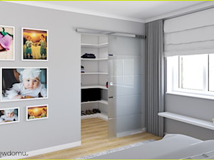 Sypialnia z garderobą i toaletką - zdjęcie od wnetrzewdomu