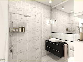 łazienka z marmurową mozaiką