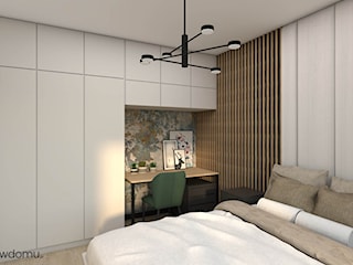 Połączenie lameli i paneli tapicerowanych w nowoczesnej sypialni