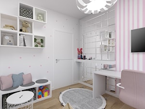 Pokój dla dziewczynki z lustrzaną ścianą - zdjęcie od wnetrzewdomu