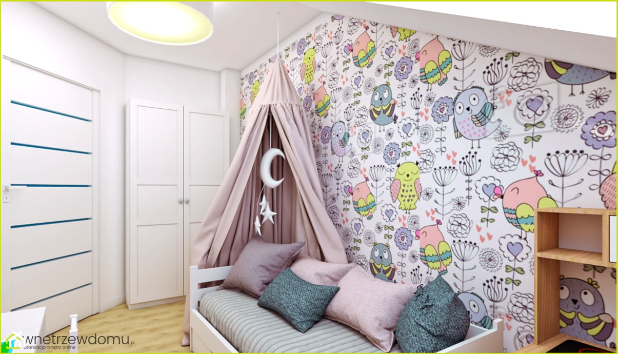 Pokój dla dziewczynki z tapetą w sówki - Średni biały pokój dziecka dla dziecka dla dziewczynki, styl skandynawski - zdjęcie od wnetrzewdomu - Homebook