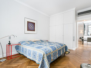 Średnia szara sypialnia - zdjęcie od Aleksandra Kozuń fotografia wnętrz