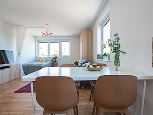 mieszkanie Gdańsk - Średnia biała jadalnia w salonie, styl skandynawski - zdjęcie od Studio Kosmos
