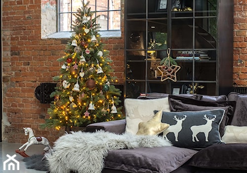 Kolekcja świąteczna Modern Loft - Mały czarny salon - zdjęcie od miloo-home