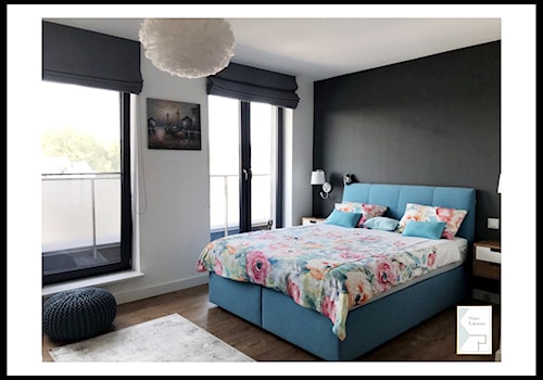 Sypialnia z turkusowym łożem - zdjęcie od Strefa Projektów Maja Bakalarz