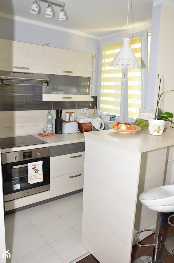 Metamorfoza mieszkania w bloku - Kuchnia - zdjęcie od ARTOmeb Salon Meblowy Studio Kuchenne - Homebook
