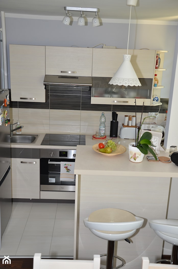 Metamorfoza mieszkania w bloku - Kuchnia - zdjęcie od ARTOmeb Salon Meblowy Studio Kuchenne - Homebook