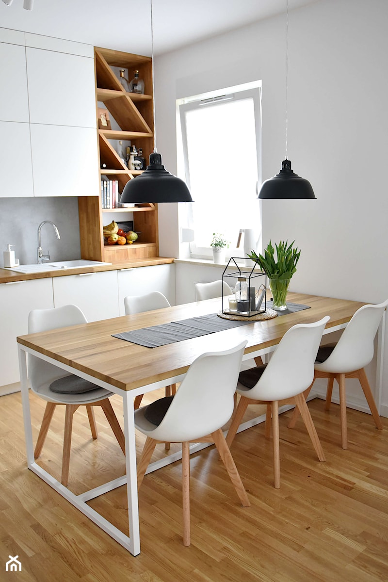 008 - Średnia biała jadalnia w kuchni - zdjęcie od IDI Studio