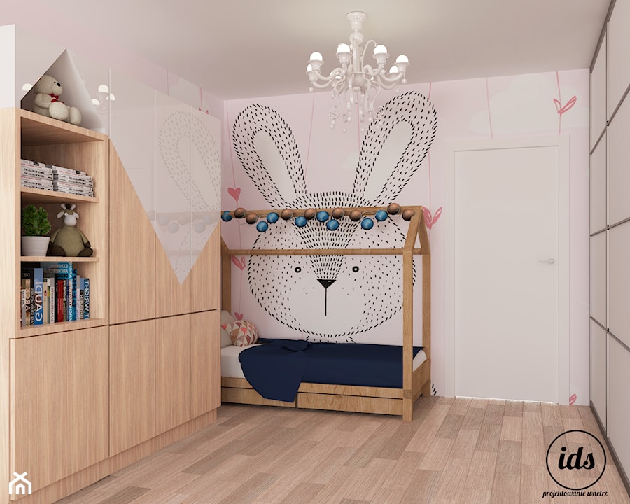 Pokój małej księżniczki - Mały różowy pokój dziecka dla dziecka dla dziewczynki, styl skandynawski - zdjęcie od IDS projektowanie wnętrz