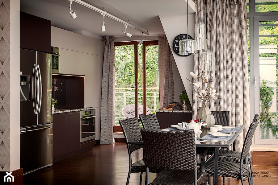 Apartament nadmorski, Sopot - Średnia beżowa jadalnia w kuchni - zdjęcie od Architekci Modelarnia