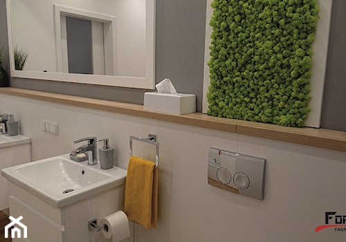 nowoczesna łazienka - Mała na poddaszu bez okna z lustrem z dwoma umywalkami łazienka, styl nowoczesny - zdjęcie od Fornex meble na wymiar