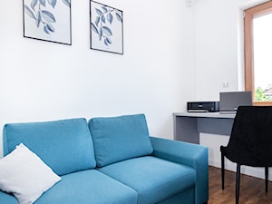 Nowoczesne wnętrze z turkusem - Średnie z sofą białe biuro, styl minimalistyczny - zdjęcie od MOOD-STUDIO