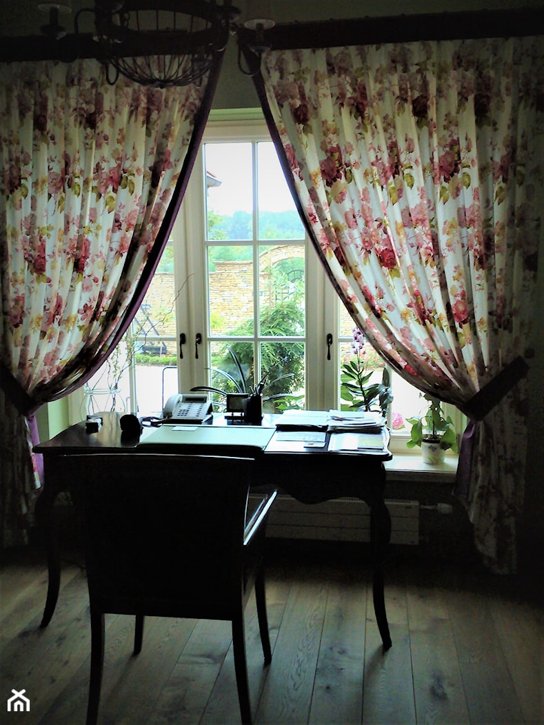 Firany, zasłony - Małe biuro, styl prowansalski - zdjęcie od piekneokno - Homebook