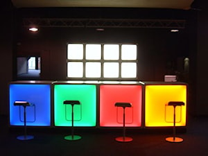 bar - podświetlany na różne kolory - Design4rent - zdjęcie od Design4rent