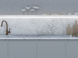 DOM POD GDAŃSKIEM - Z kamiennym blatem z podblatowym zlewozmywakiem kuchnia z marmurem nad blatem kuchennym - zdjęcie od _space architects