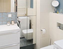 Mieszkanie na wynajem - Mała bez okna z pralką / suszarką z lustrem łazienka, styl nowoczesny - zdjęcie od Biuro projektowe "Patio" Ewa Szymczak - Homebook