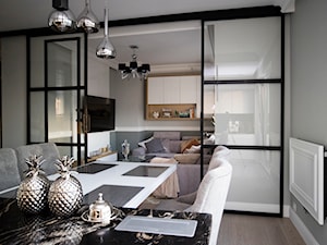 Mieszkanie w stylu glamour - Średnia szara jadalnia jako osobne pomieszczenie, styl glamour - zdjęcie od Biuro projektowe "Patio" Ewa Szymczak