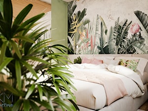 mieszkanie #4 // Wrocław - Średnia szara zielona sypialnia, styl industrialny - zdjęcie od KMwnętrza