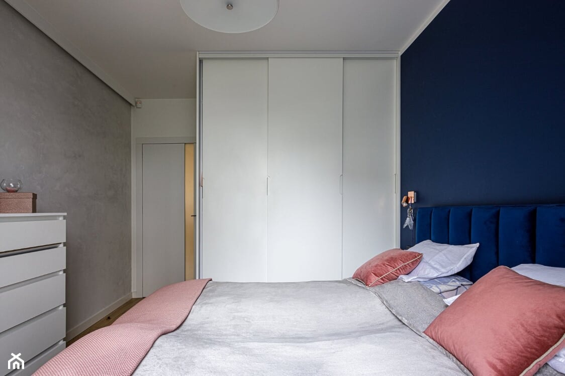 Sypialnia z granatem - zdjęcie od Anna Ksienzyk - Architekt Wnętrz - Homebook