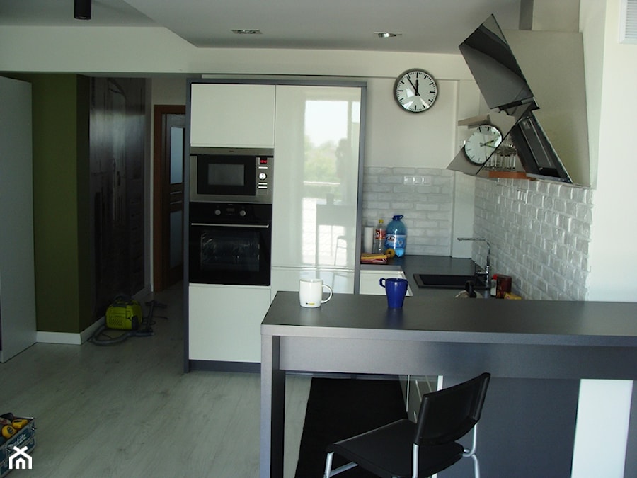 aneks kuchenny - Kuchnia, styl minimalistyczny - zdjęcie od Mebel Projekt