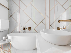 Luksusowa łazienka w bieli i złocie - zdjęcie od FANAJŁO Home Design Decor