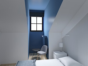 Projekt pokoju hotelowego w Krakowie - Mała biała niebieska sypialnia na poddaszu - zdjęcie od STUDIO ARCHI S