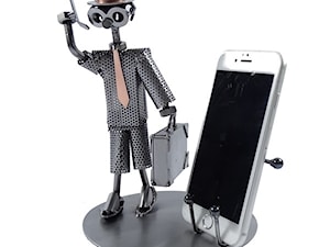 METALOWA FIGURKA-STOJAK NA TELEFON BIZNESMEN - zdjęcie od Metal Design 24