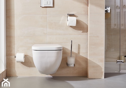 Nowoczesna łazienka - Mała z marmurową podłogą łazienka z oknem, styl nowoczesny - zdjęcie od Vigour Polska