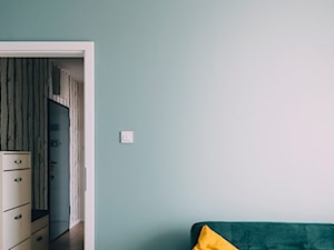 Metamorfoza mieszkania dla młodego małżeństwa. - zdjęcie od SKOG Łucja Zielińska Projektowanie Wnętrz