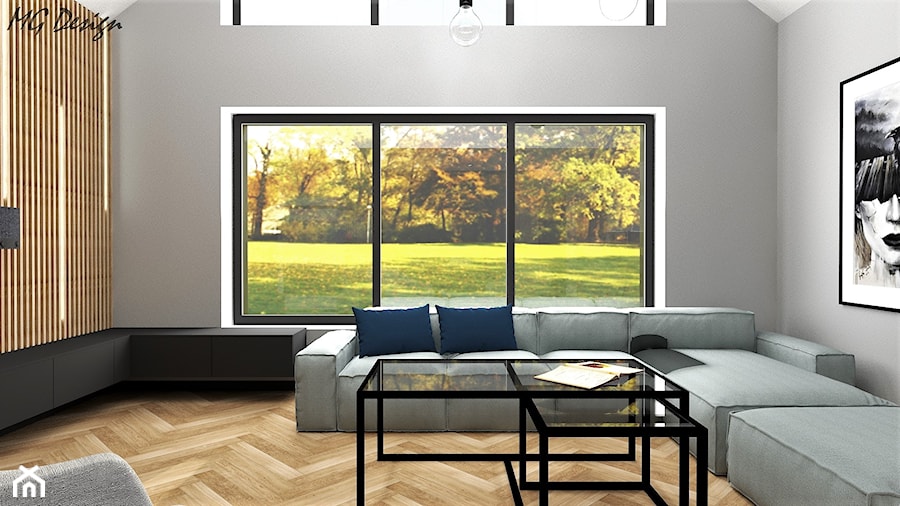 Salon z wielkim oknem i antresolą - zdjęcie od MG Design