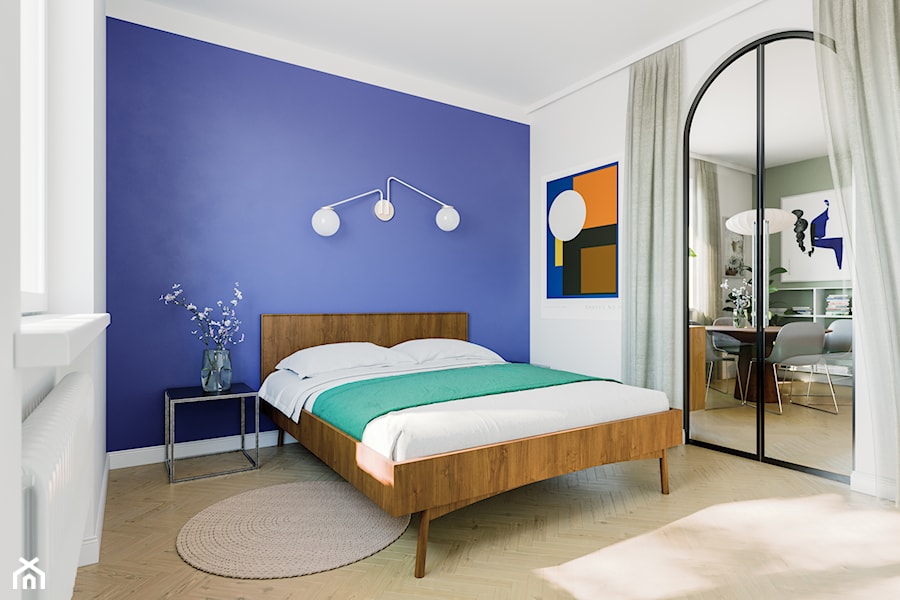 Mieszkanie w krakowskiej Nowej Hucie - Średnia biała niebieska sypialnia, styl nowoczesny - zdjęcie od one desk