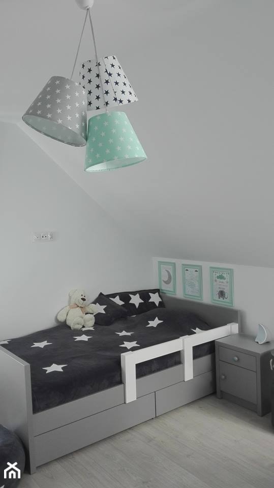 Mały szary pokój dziecka dla dziecka dla chłopca dla dziewczynki, styl nowoczesny - zdjęcie od Joanna Ołów 2