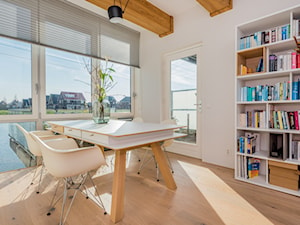 DOM W HOLANDII - Średnie w osobnym pomieszczeniu białe biuro, styl skandynawski - zdjęcie od NOKODESIGN