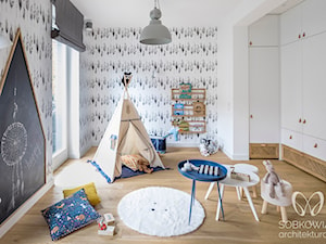 Skandynawska bawialnia dla dzieci w stylu indiańskim - zdjęcie od Sobkowiak Architektura