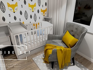 Mieszkanie na Osiedlu Maciejka v2 - Mały szary pokój dziecka dla niemowlaka dla chłopca dla dziewczynki, styl skandynawski - zdjęcie od INSIDE OUT Dorota Lubowicka Projektowanie Wnętrz
