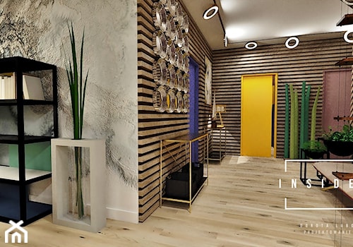 Apartament kolorowy - Duży szary hol / przedpokój, styl nowoczesny - zdjęcie od INSIDE OUT Dorota Lubowicka Projektowanie Wnętrz