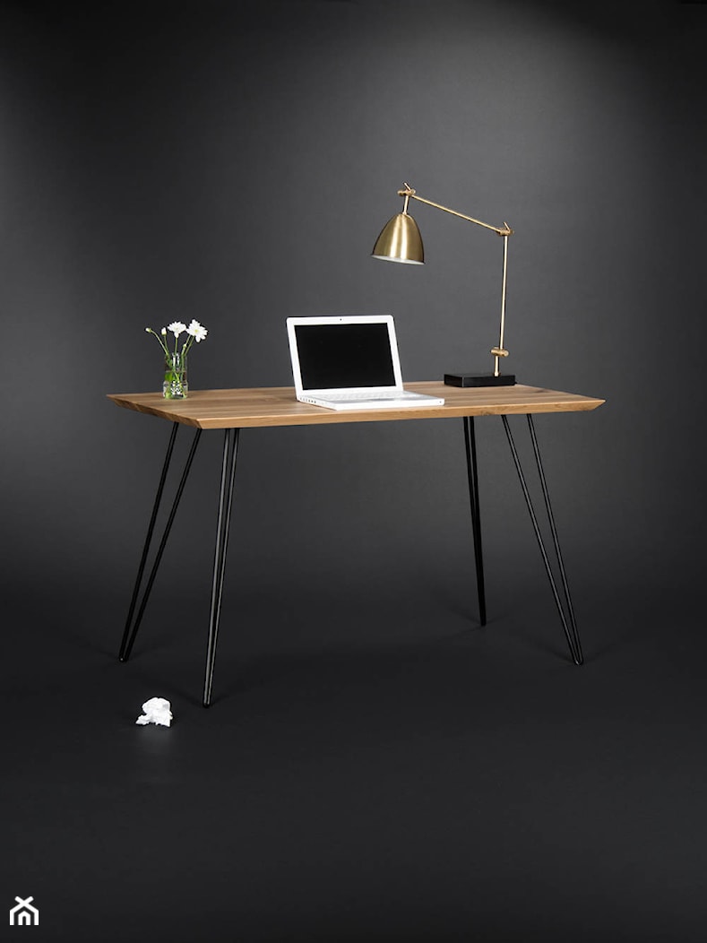 Biurko/stół w stylu industrialnym, stalowe nogi - zdjęcie od Mo Woodwork - Homebook
