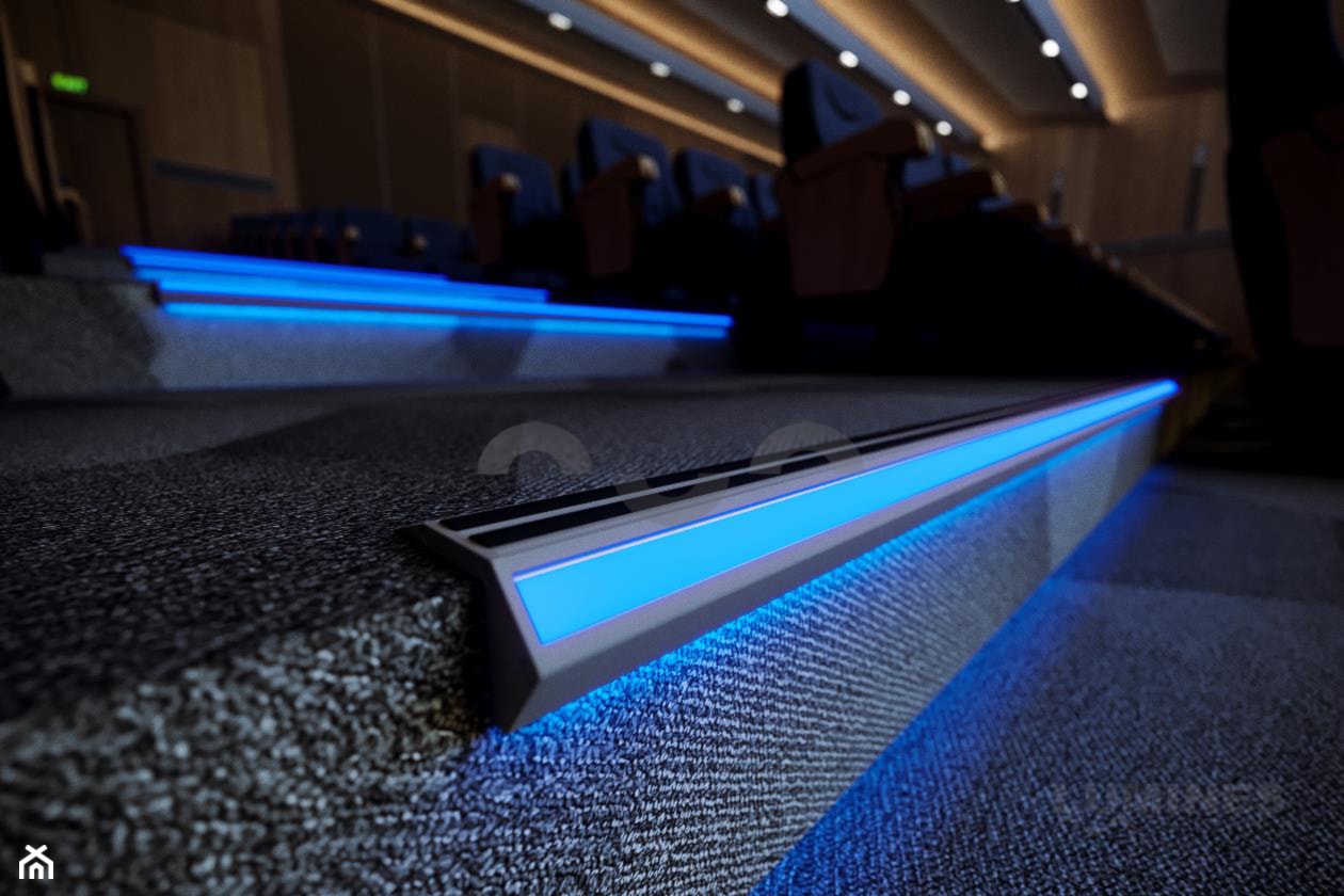 Schody z oświetleniem LED - zdjęcie od Lumines Lighting - Homebook