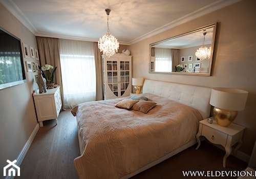 Rozbudowa domu - Duża beżowa sypialnia, styl glamour - zdjęcie od eldevision