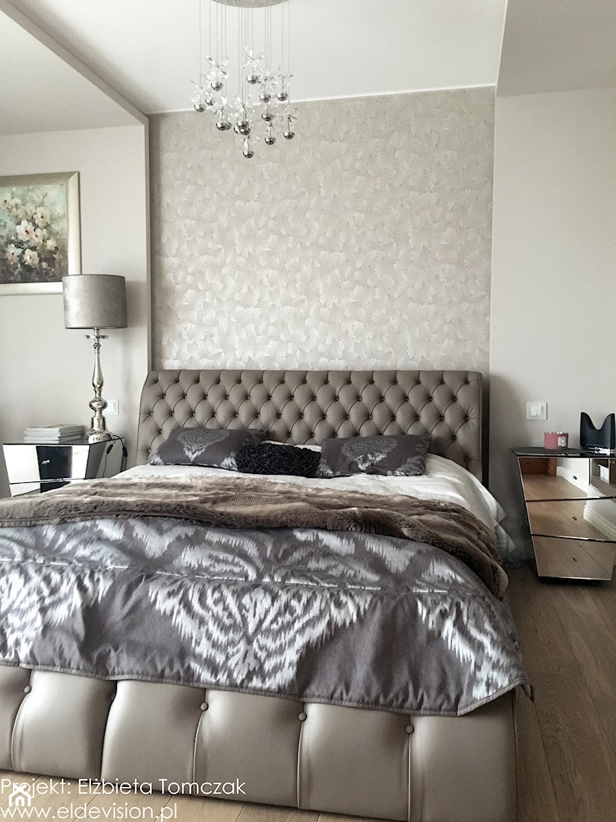 Projekt sypialni z garderobą - Średnia szara sypialnia, styl glamour - zdjęcie od eldevision