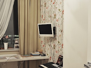Realizacja nowoczesnego mieszkania, Wrocław - Mały biały szary pokój dziecka dla nastolatka dla chłopca dla dziewczynki - zdjęcie od eldevision